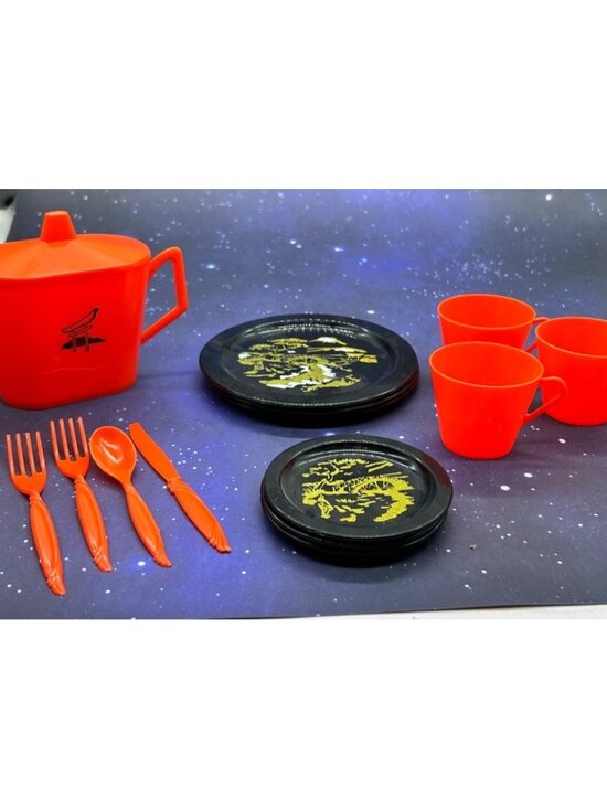 Vintage Irwin Plastic Doll Dishes Set Coffee Tea Japanese Style Black Orange - Picture 1 of 16